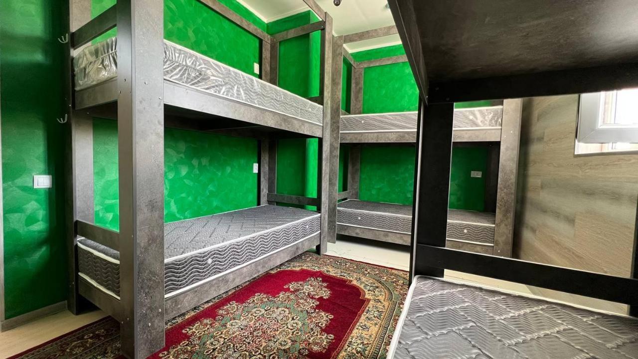 Hostel L&K Ташкент Екстер'єр фото