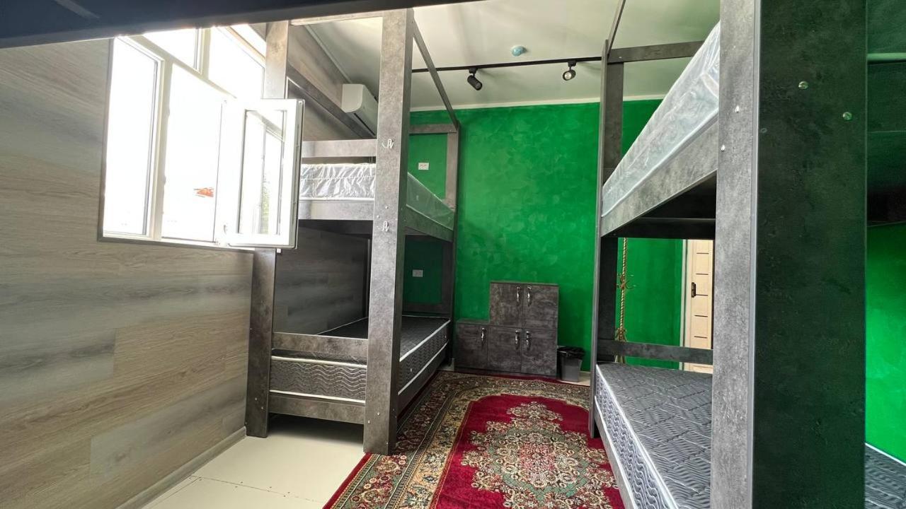 Hostel L&K Ташкент Екстер'єр фото
