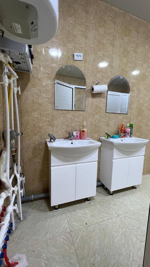 Hostel L&K Ташкент Екстер'єр фото